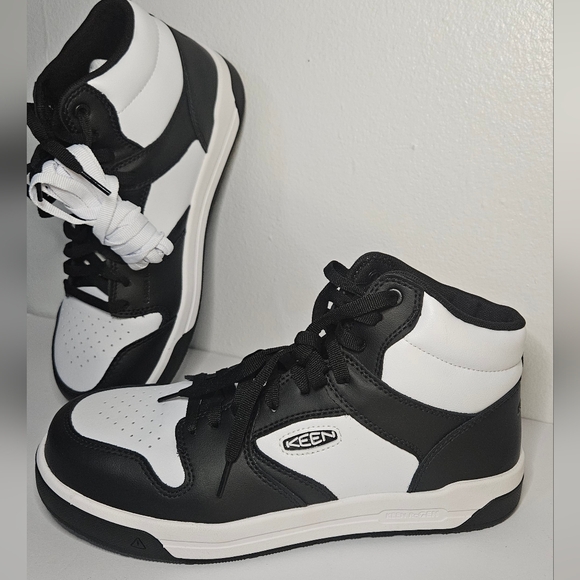Keen Other - Keen NEW Utility Overton Mid Work Shoes Men Size 10 EE Composite Toe White Black